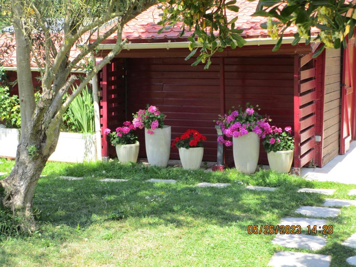 Locatlantique Bed & Breakfast Aytre Exterior photo