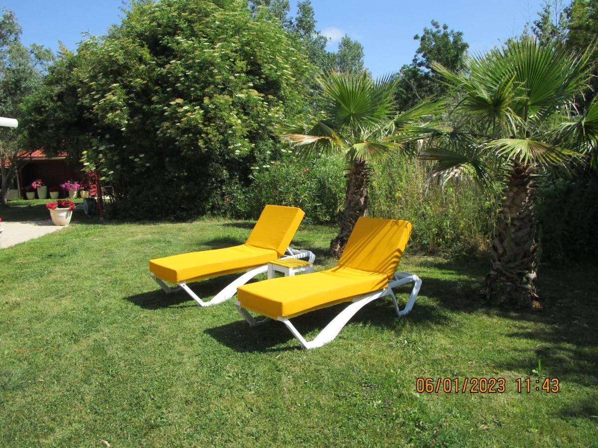 Locatlantique Bed & Breakfast Aytre Exterior photo